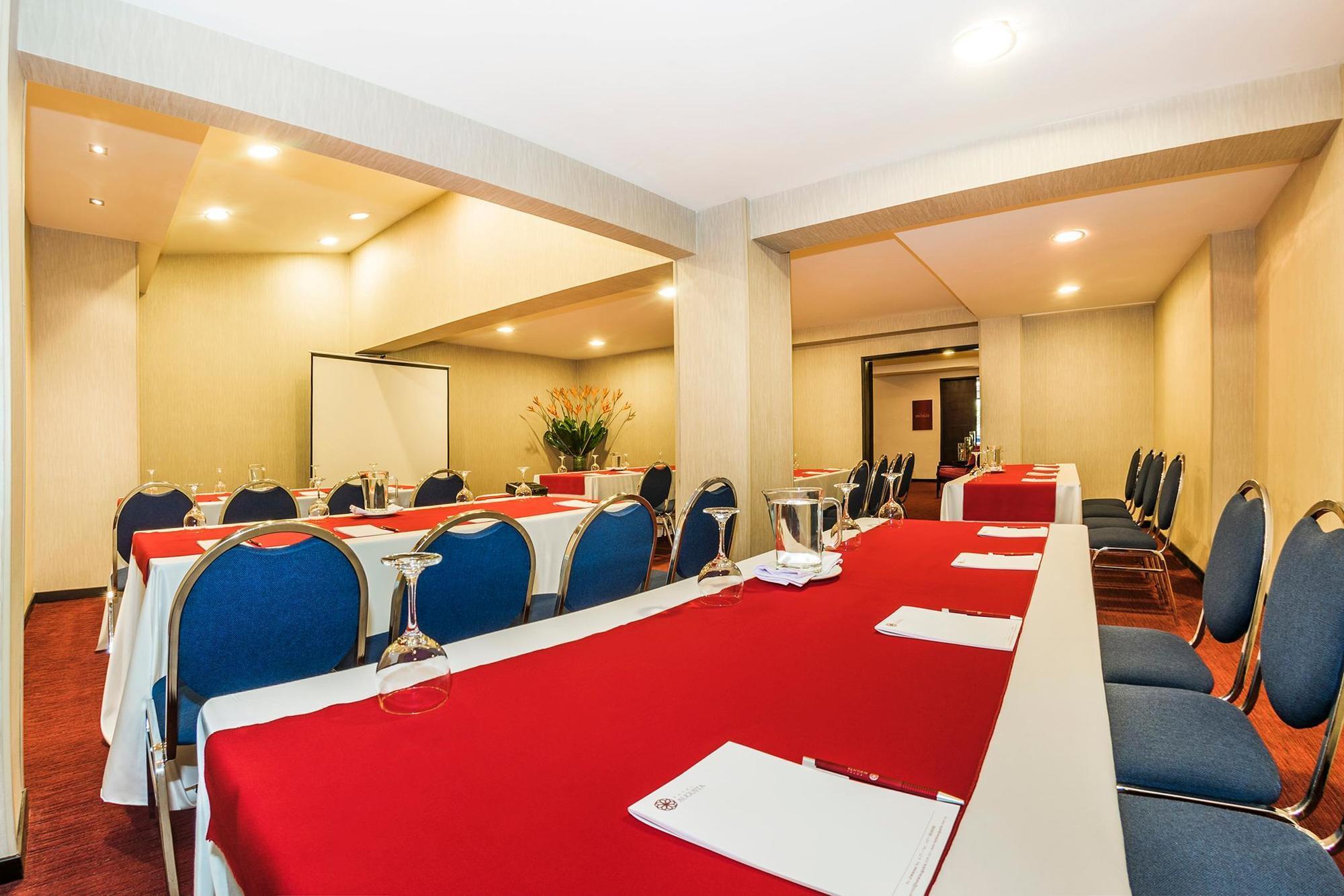 Hotel Augusta Богота Екстер'єр фото