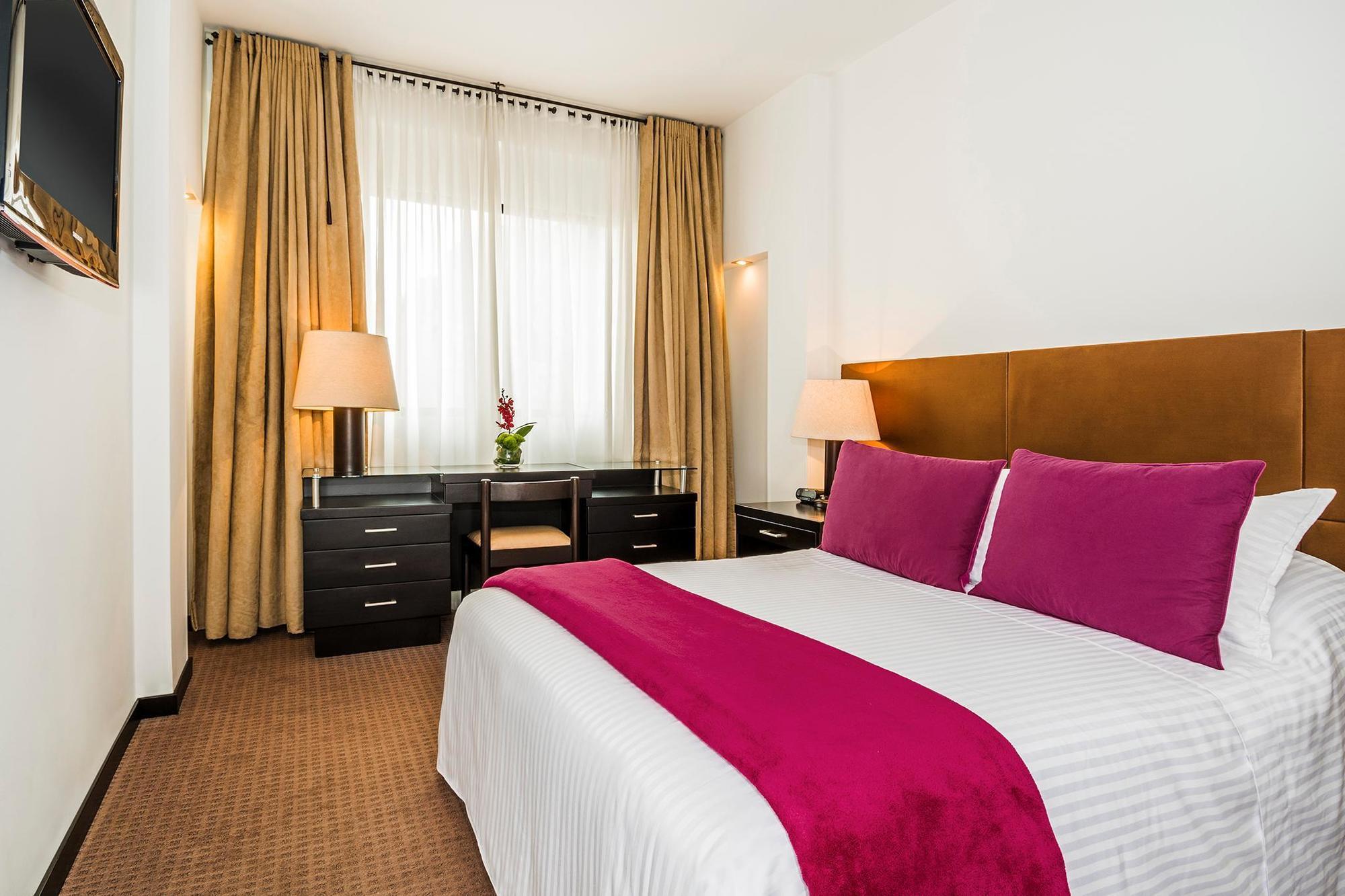 Hotel Augusta Богота Екстер'єр фото